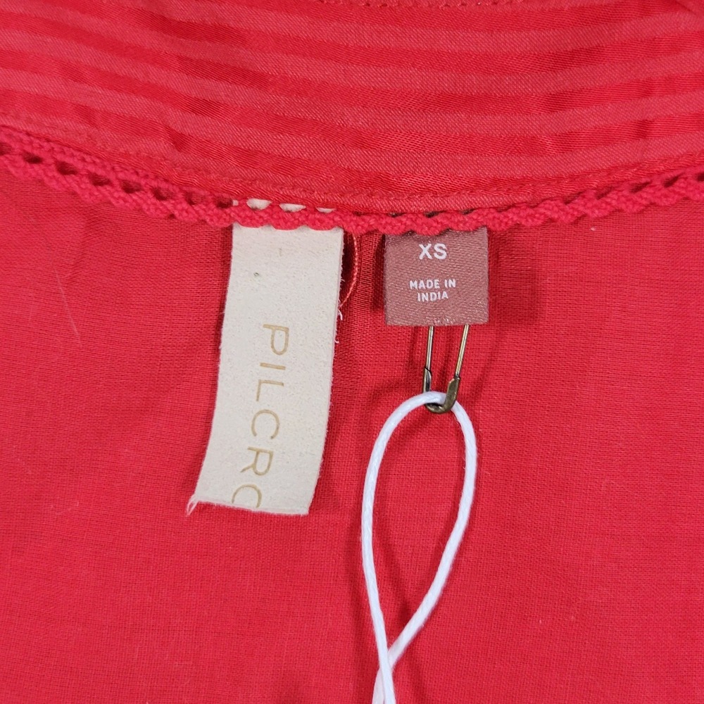 Pilcro Pintucked Button Down‎ Blouse Womens XS Red Beaded V-Neck Boho Anthro Top - Picture 4 of 9